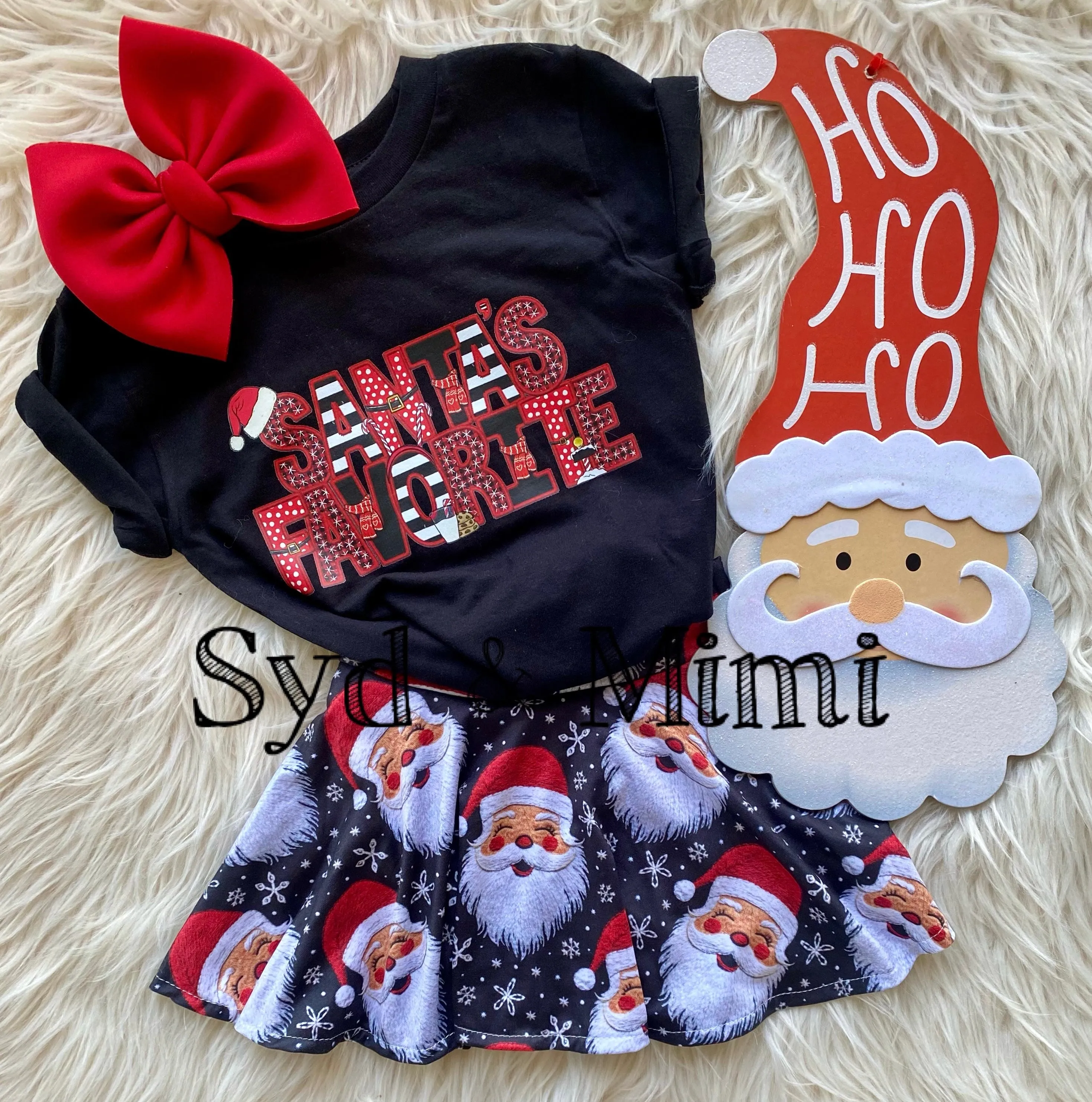 1 left! 3T ~ Twirl Skort ~ Snowy Santa