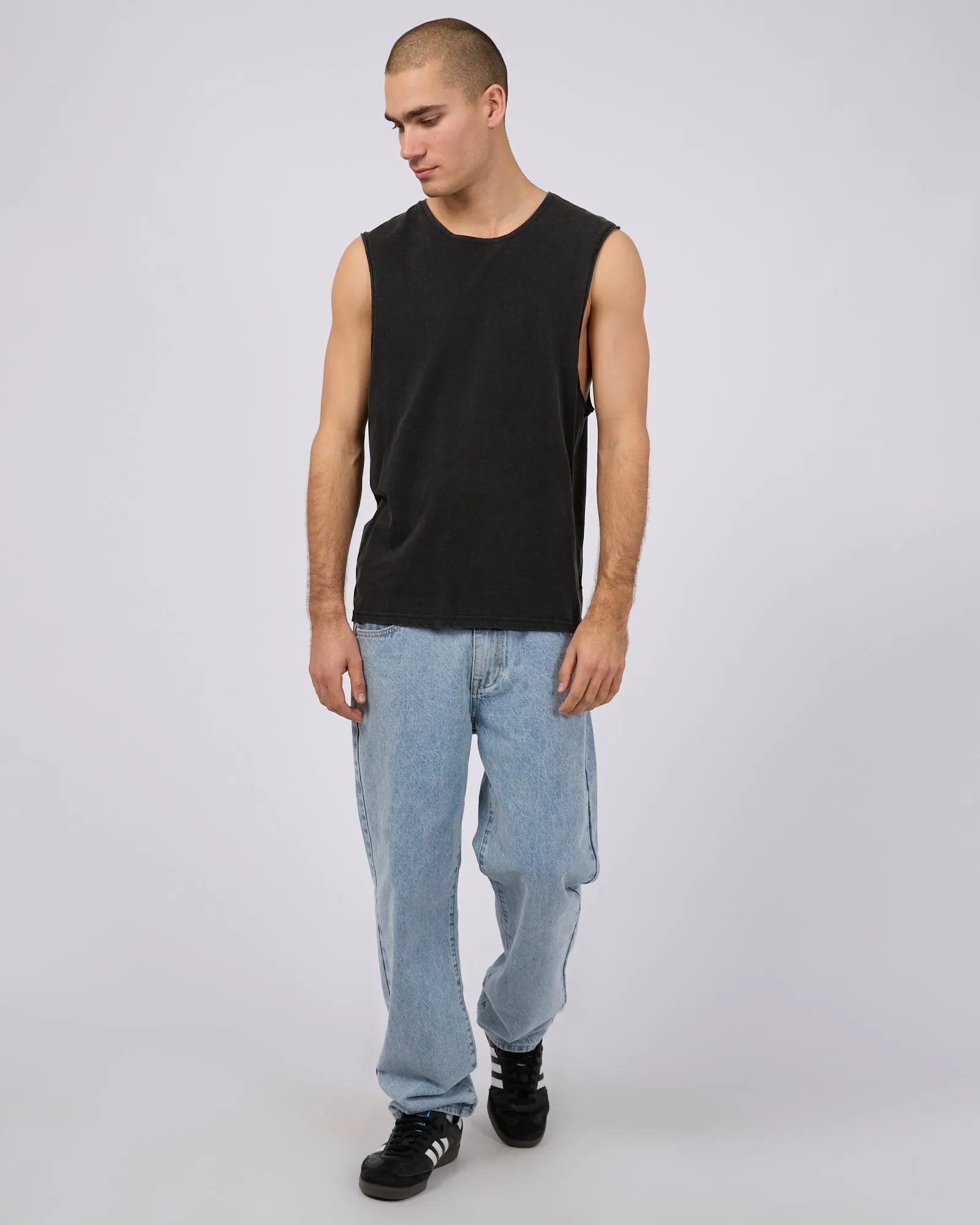 Classic Muscle Washed Black